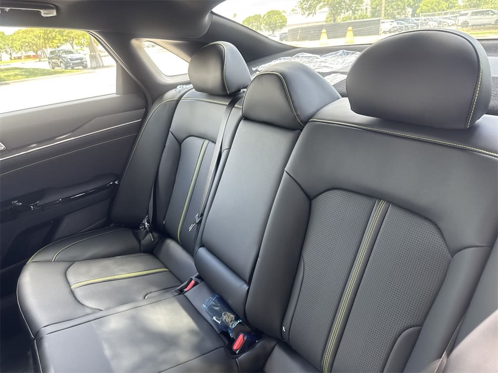 Thumbnail: 2026 Kia K5 - 13