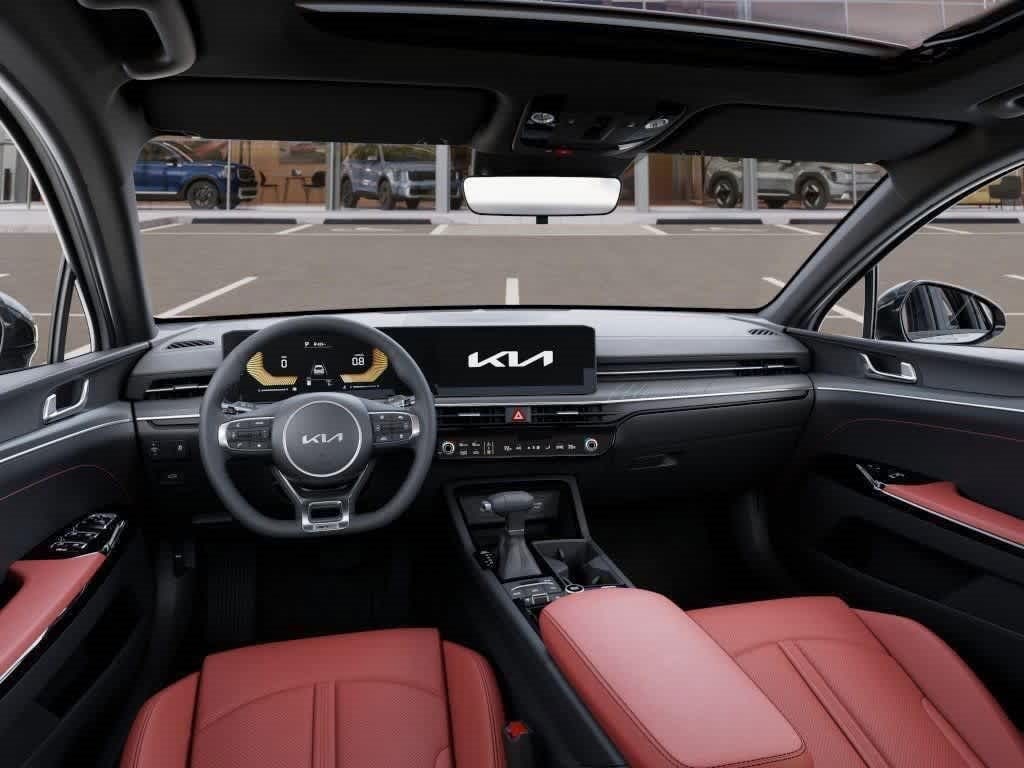 Thumbnail: 2025 Kia K5 - 2
