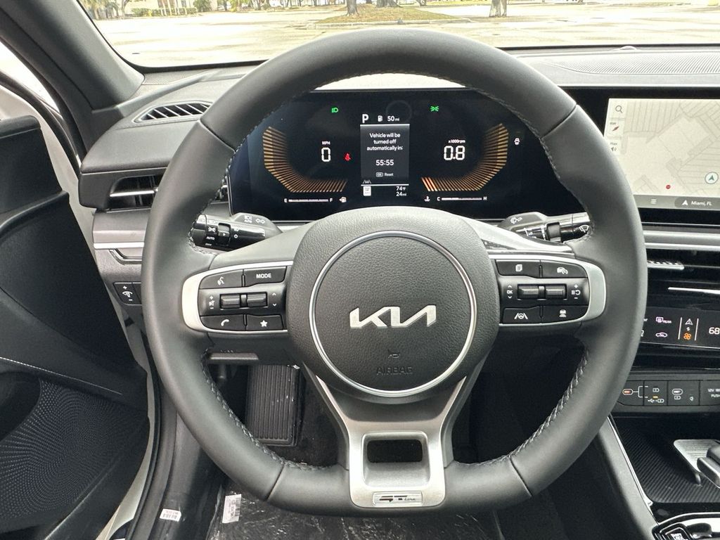 Thumbnail: 2026 Kia K5 - 10