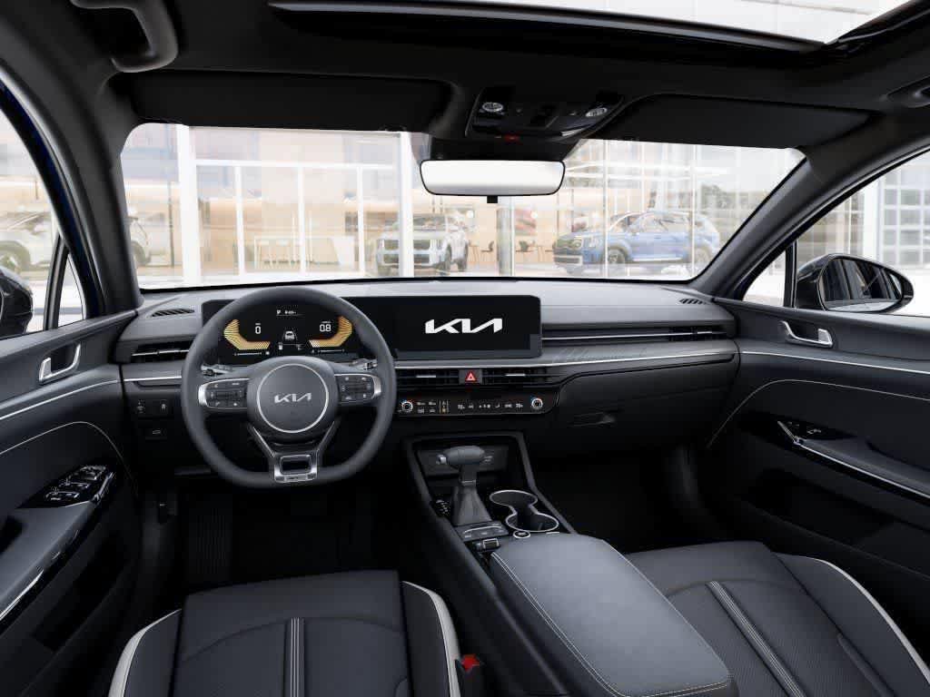 Thumbnail: 2026 Kia K5 - 2
