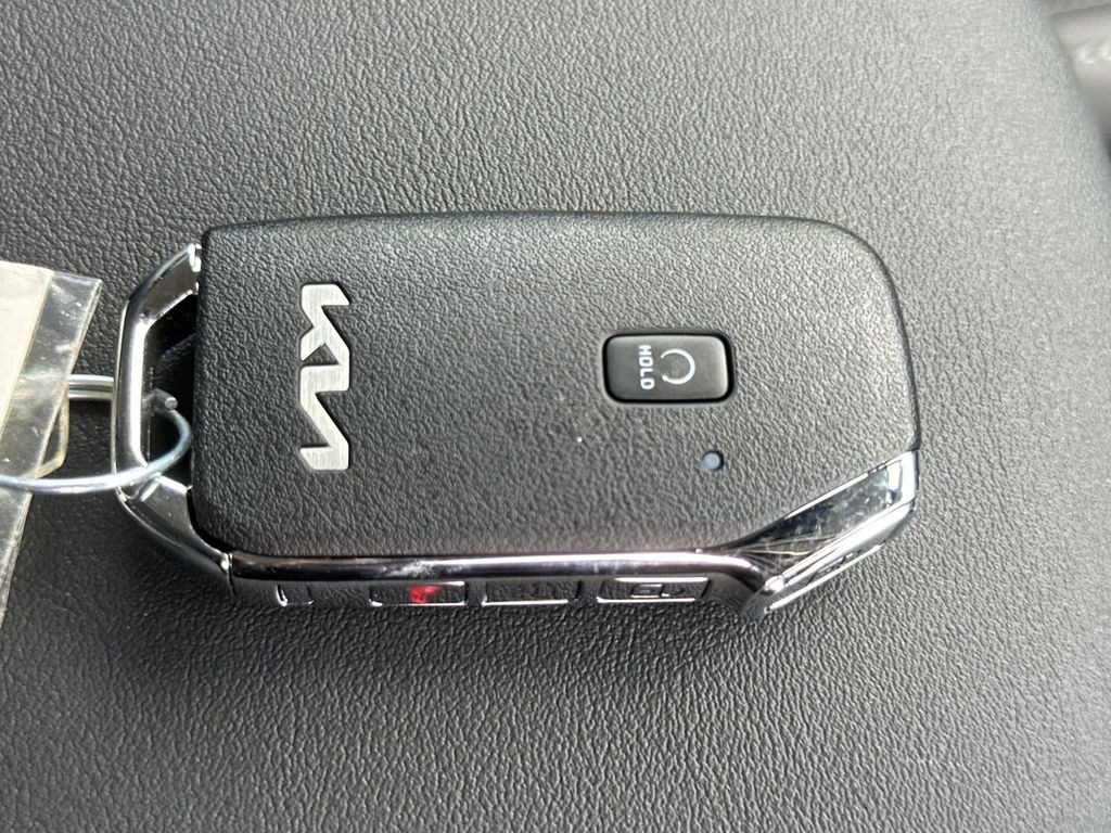 Thumbnail: 2026 Kia Seltos - 19