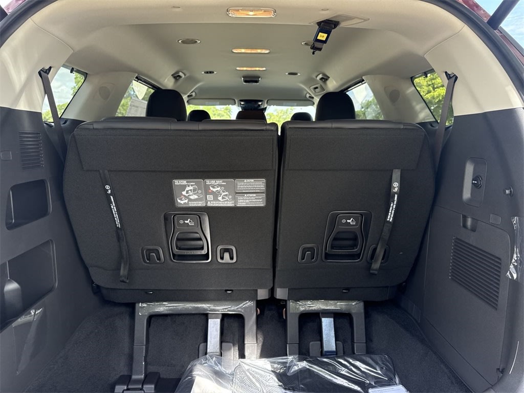 Thumbnail: 2025 Kia Carnival - 26