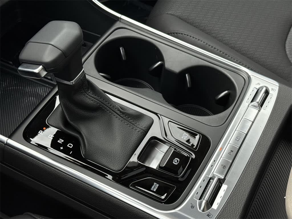 Thumbnail: 2026 Kia Carnival - 16