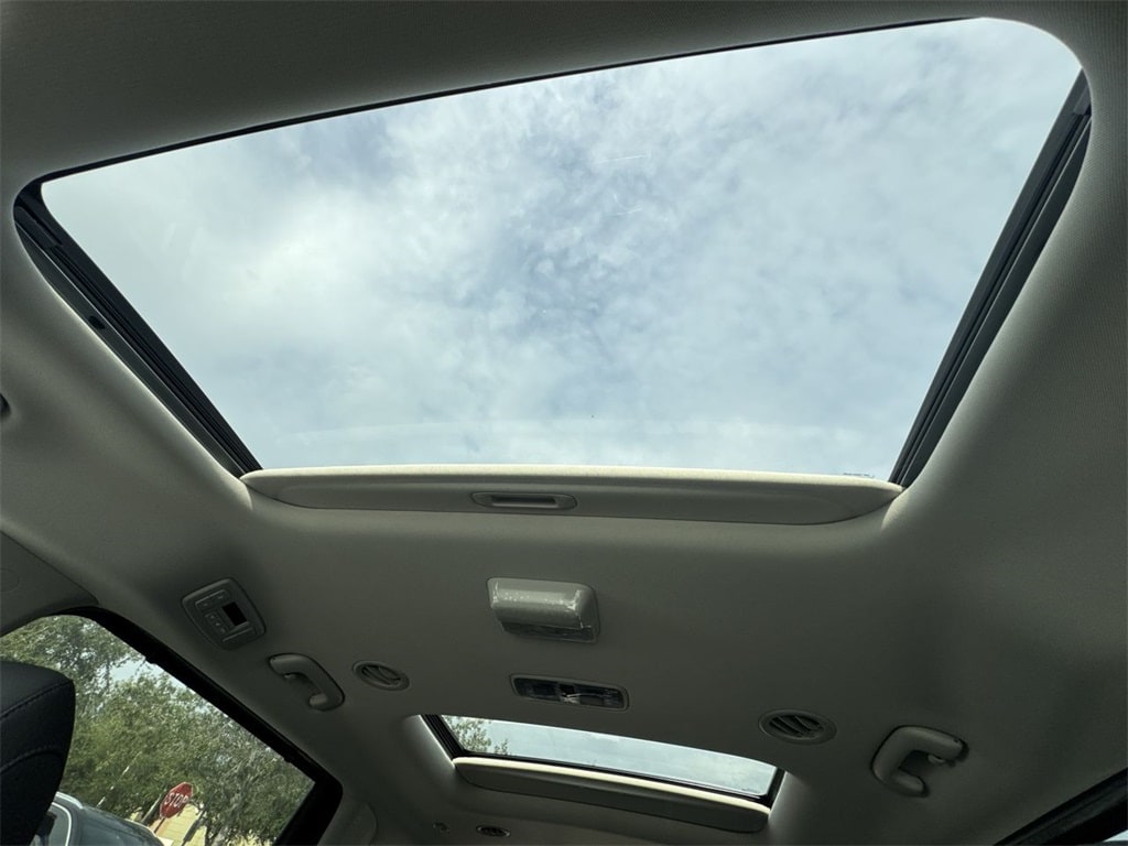 Thumbnail: 2026 Kia Carnival - 23