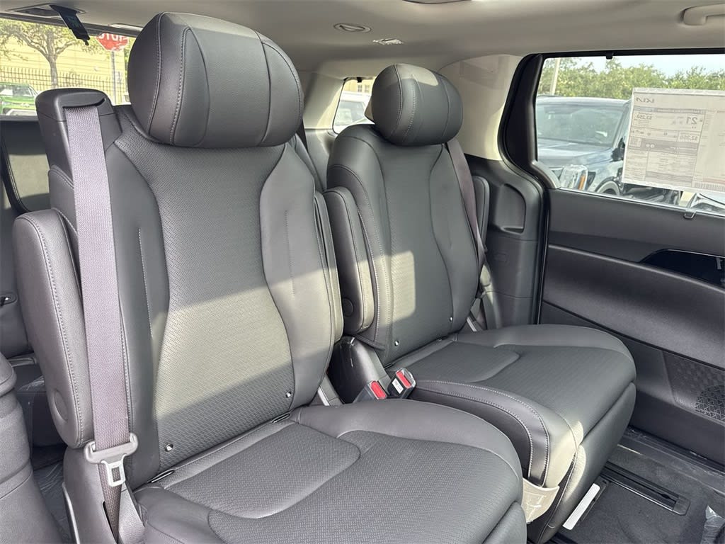 Thumbnail: 2026 Kia Carnival - 27