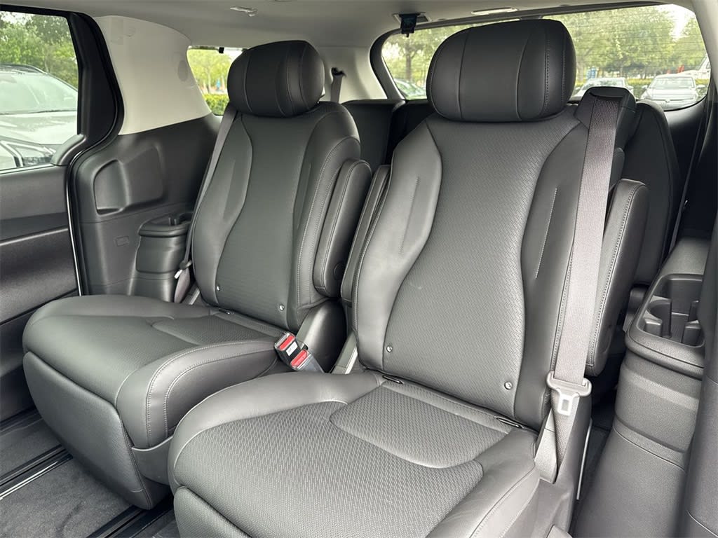 Thumbnail: 2026 Kia Carnival - 13