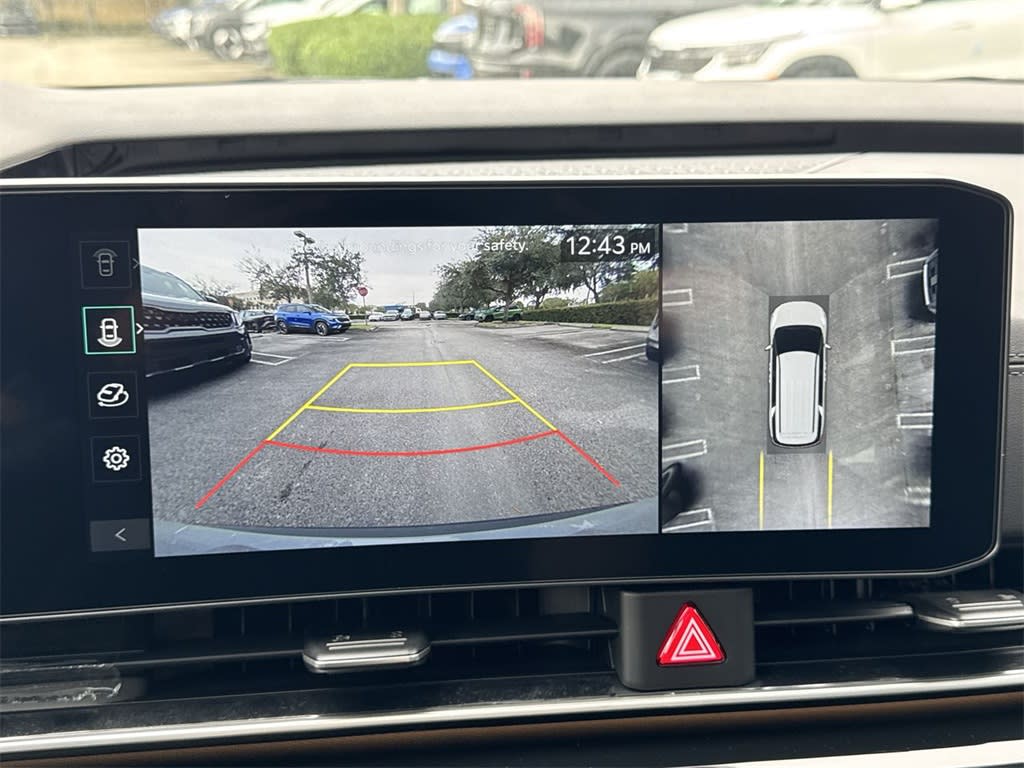 Thumbnail: 2026 Kia Carnival - 24