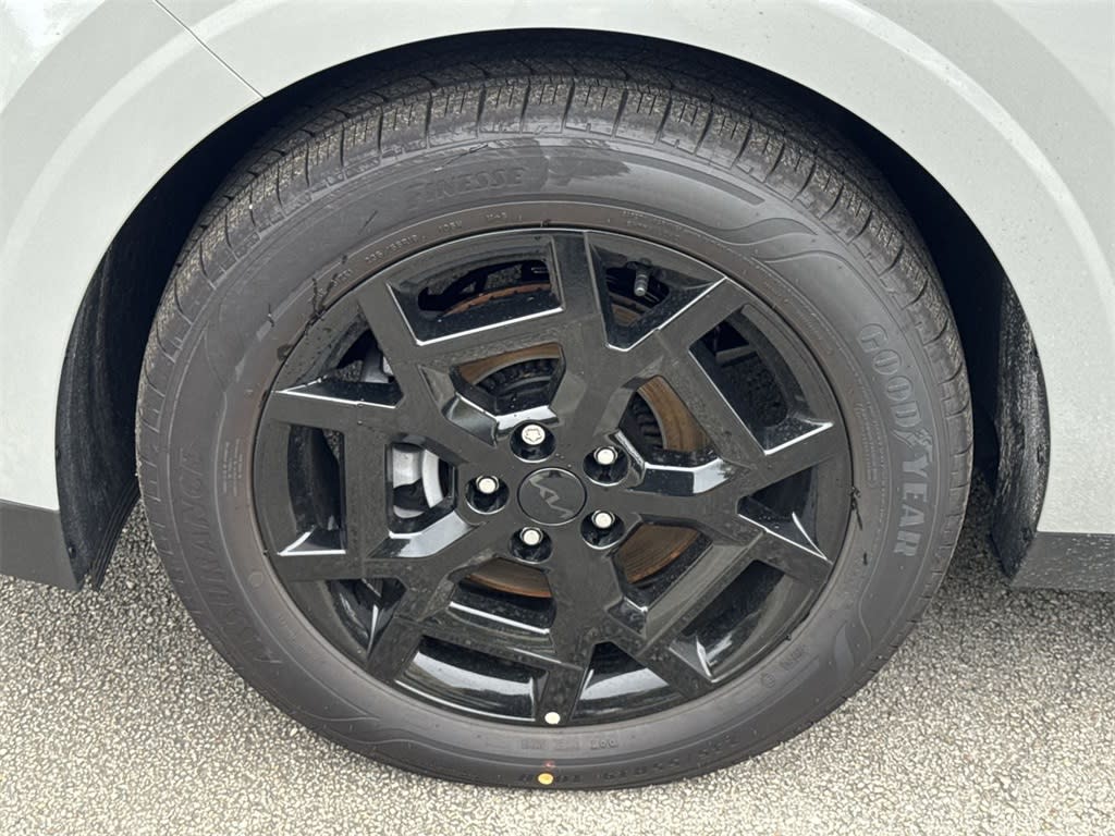 Thumbnail: 2026 Kia Carnival - 7