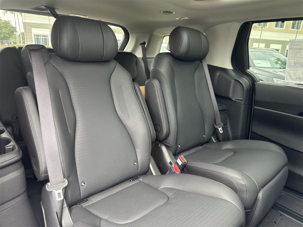 Thumbnail: 2026 Kia Carnival - 27