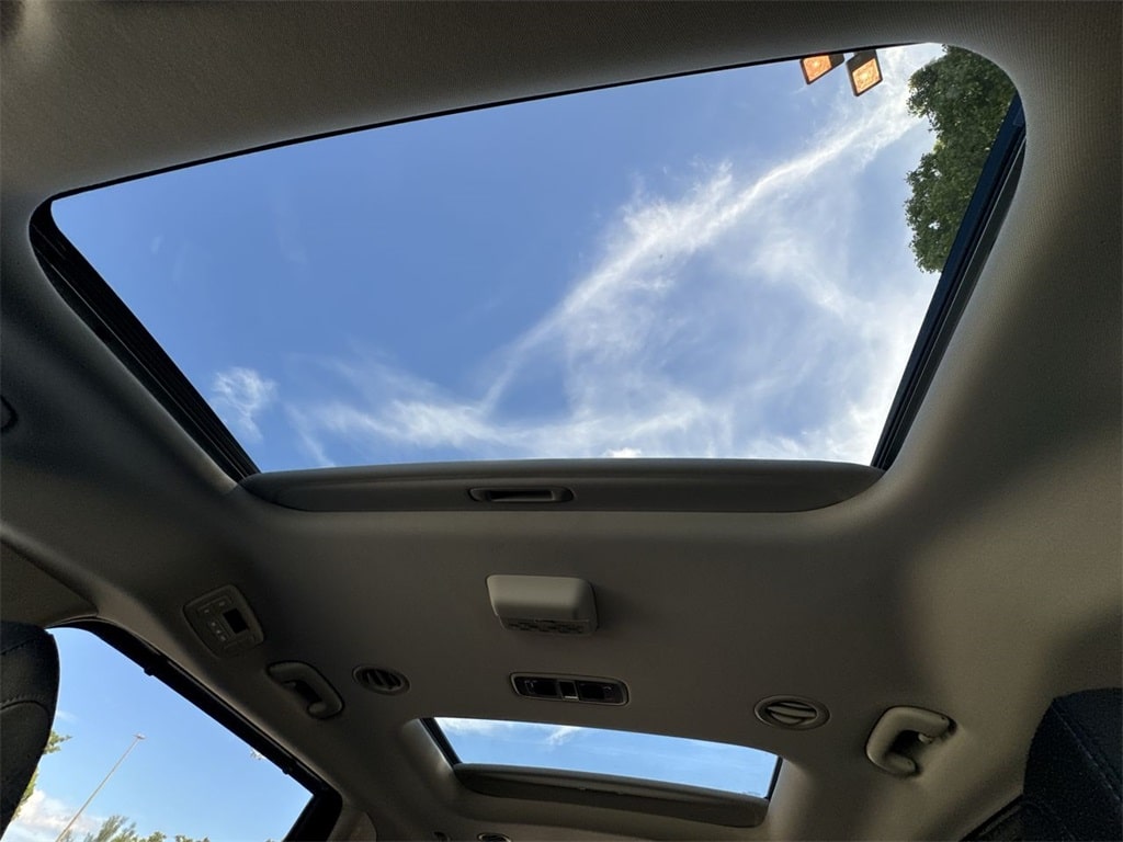 Thumbnail: 2026 Kia Carnival - 23