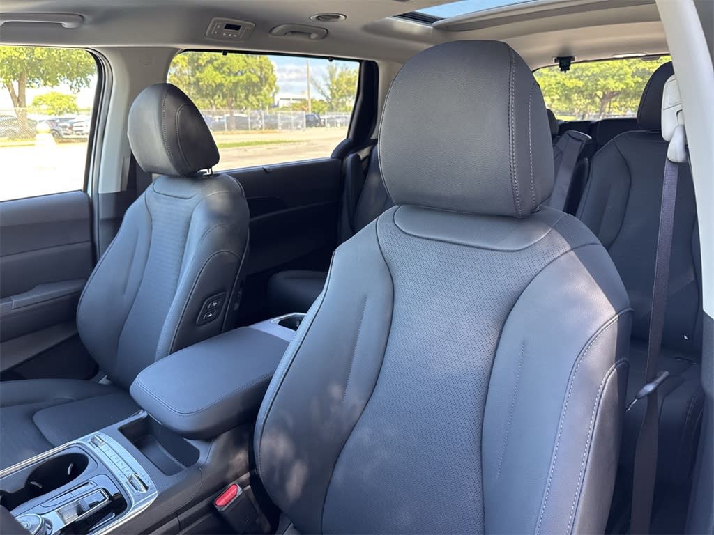 Thumbnail: 2026 Kia Carnival - 11