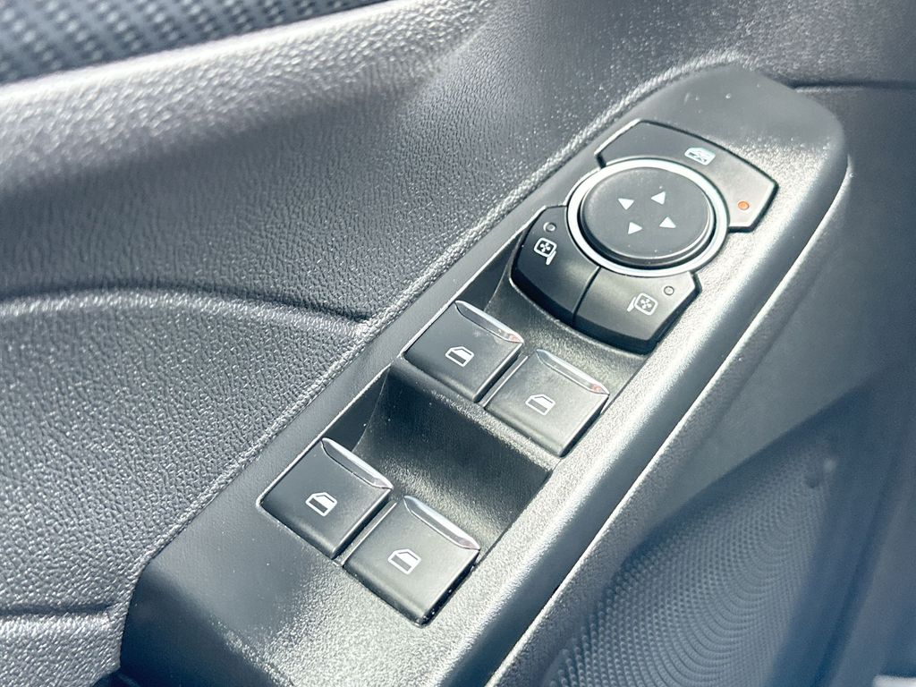 Thumbnail: 2025 Ford Escape - 27