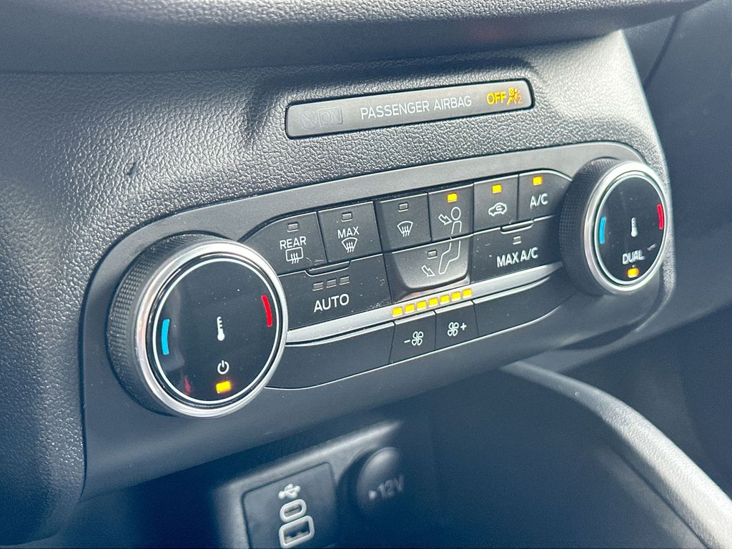 Thumbnail: 2025 Ford Escape - 26