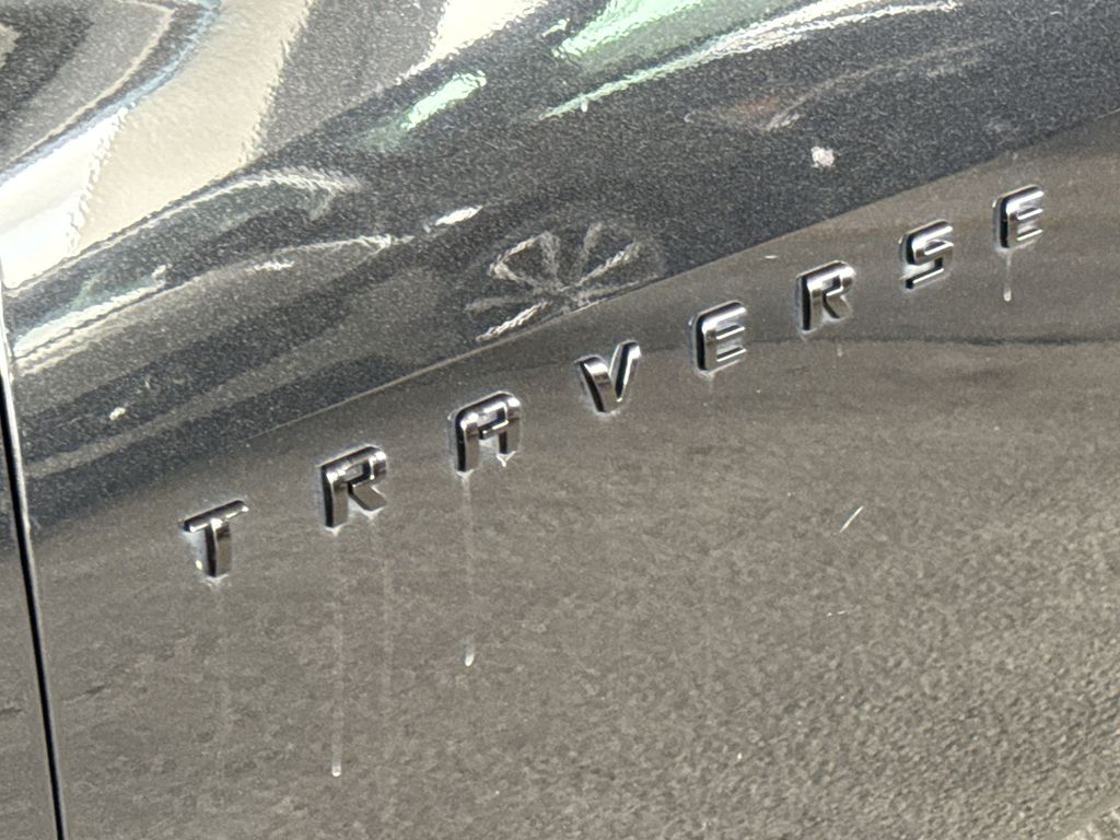 Thumbnail: 2023 Chevrolet Traverse - 7