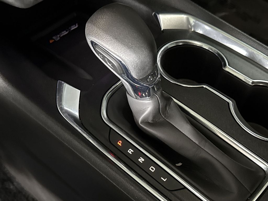 Thumbnail: 2023 Chevrolet Traverse - 26
