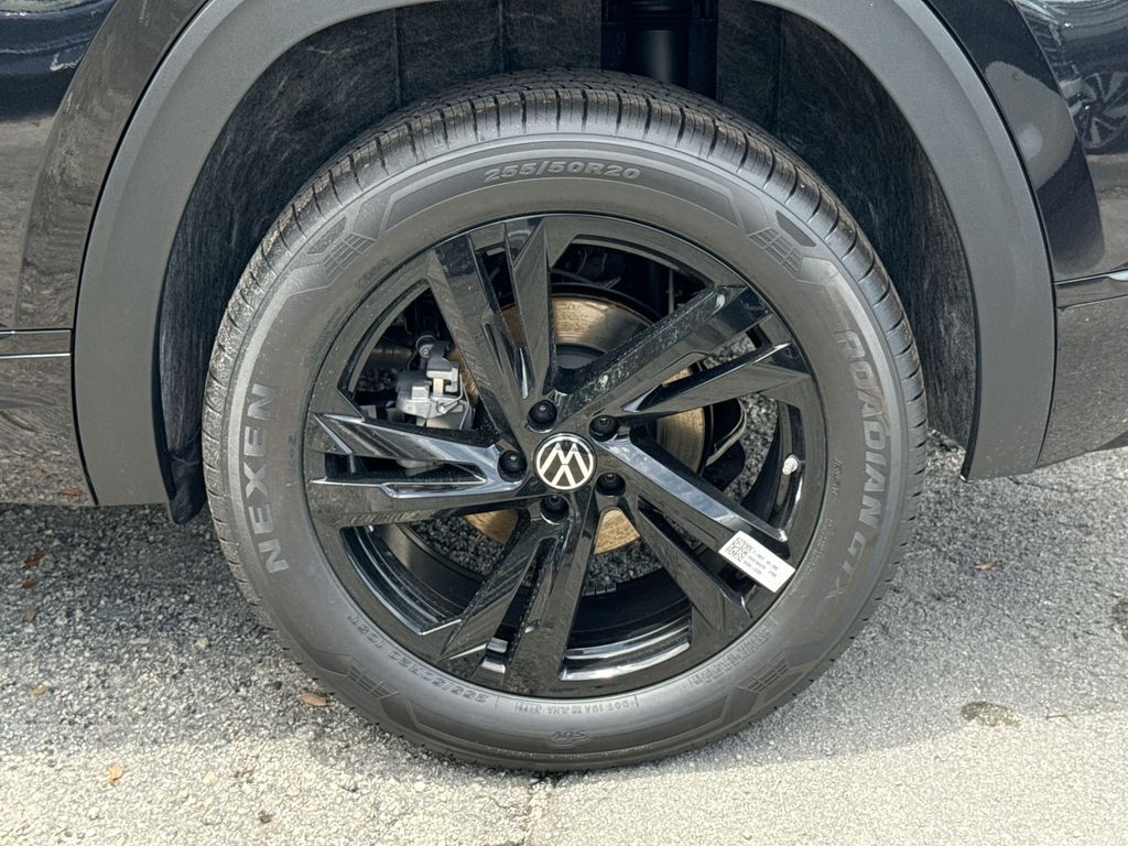 Thumbnail: 2026 Volkswagen Atlas - 7