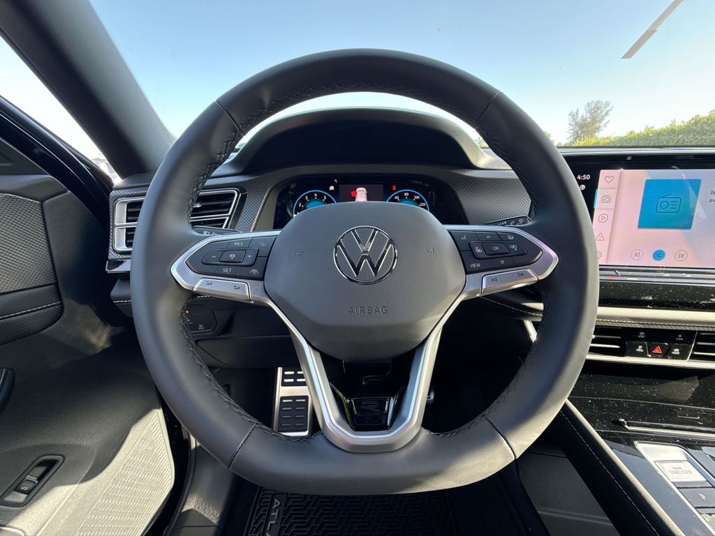 Thumbnail: 2026 Volkswagen Atlas - 9