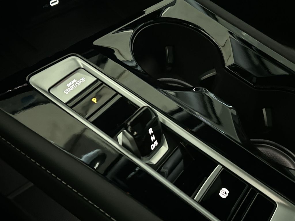 Thumbnail: 2025 Volkswagen Atlas - 15