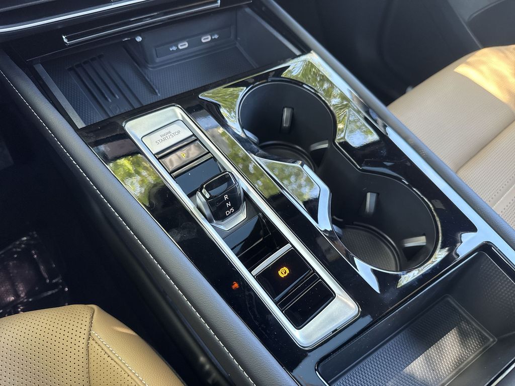 Thumbnail: 2026 Volkswagen Atlas - 14