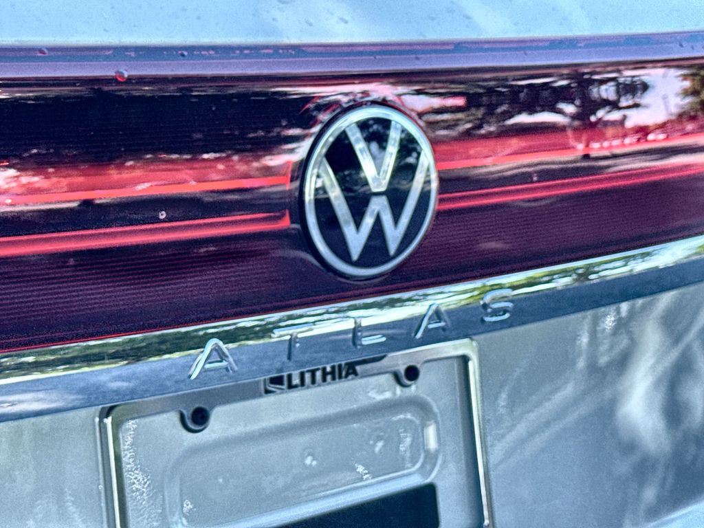 Thumbnail: 2026 Volkswagen Atlas - 6