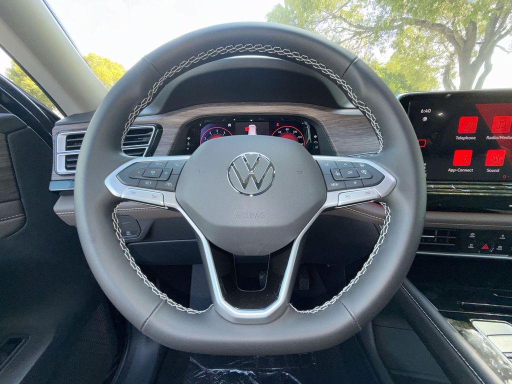 Thumbnail: 2026 Volkswagen Atlas - 9