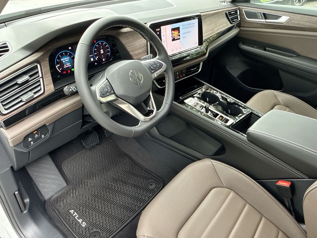 Thumbnail: 2026 Volkswagen Atlas - 2
