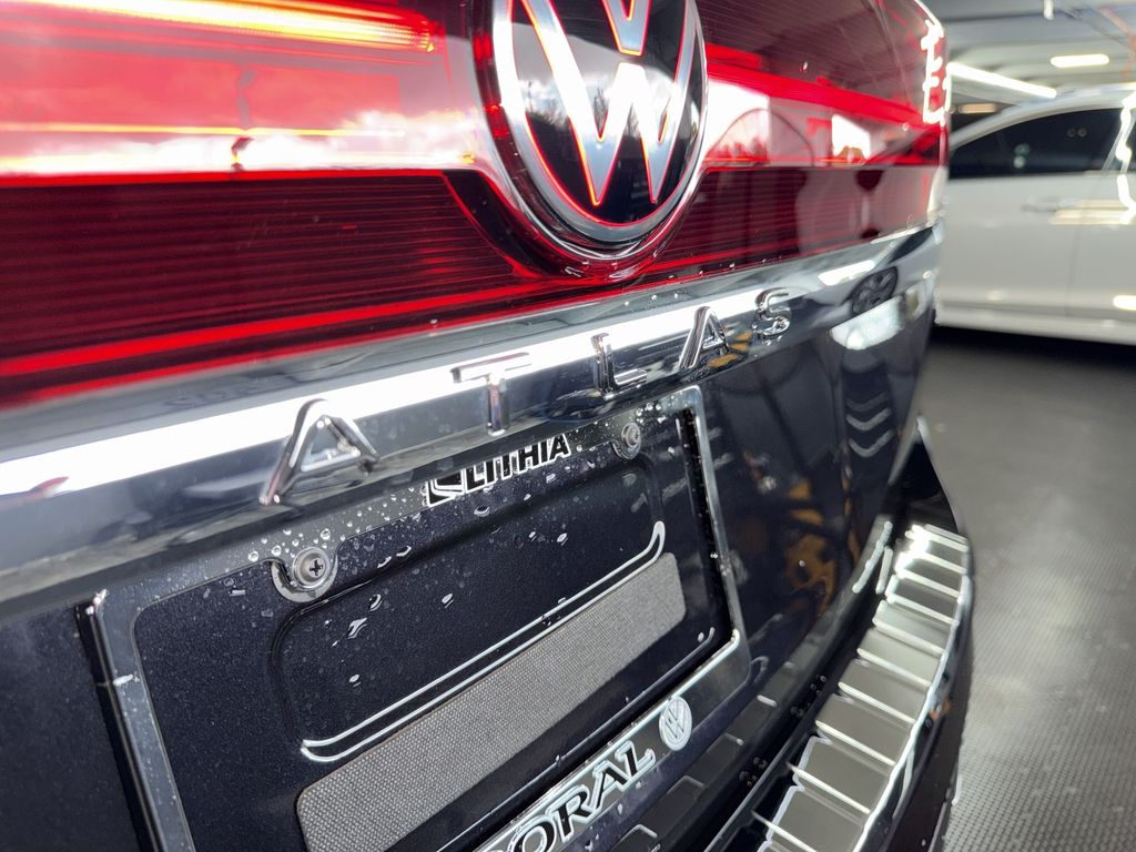 Thumbnail: 2026 Volkswagen Atlas - 6