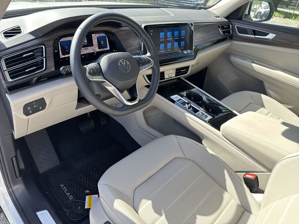 Thumbnail: 2026 Volkswagen Atlas - 2