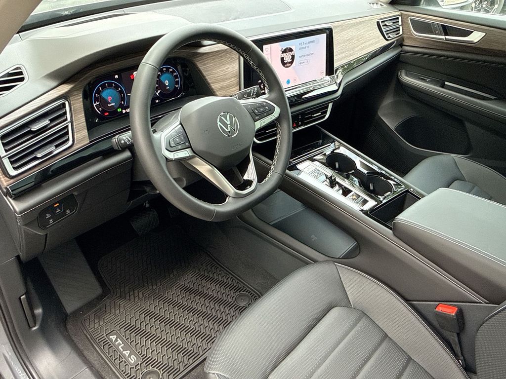 Thumbnail: 2026 Volkswagen Atlas - 2