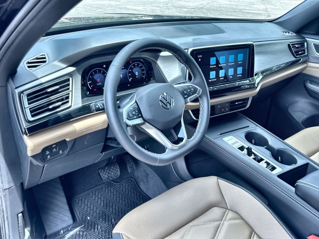 Thumbnail: 2026 Volkswagen Atlas - 2