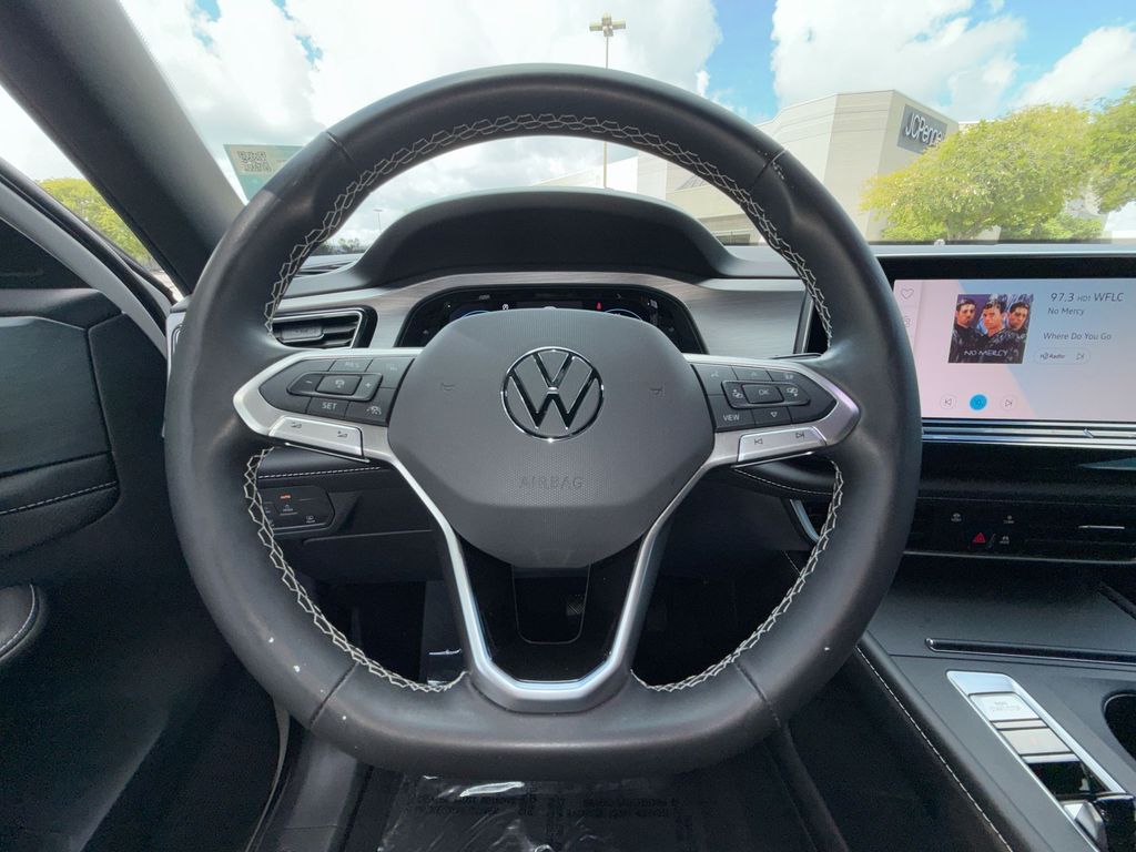 Thumbnail: 2025 Volkswagen Atlas - 9