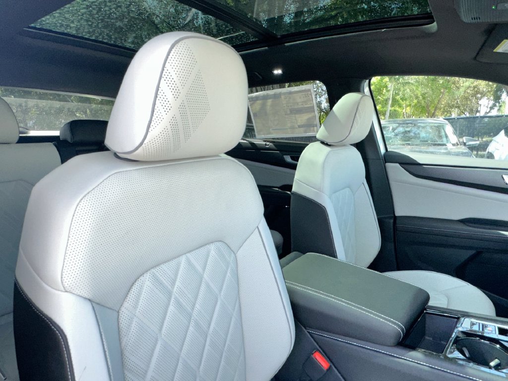 Thumbnail: 2026 Volkswagen Atlas - 29