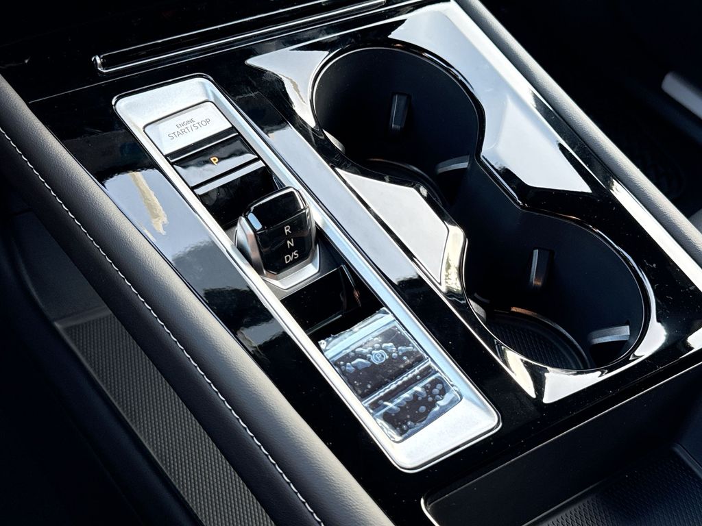 Thumbnail: 2026 Volkswagen Atlas - 15