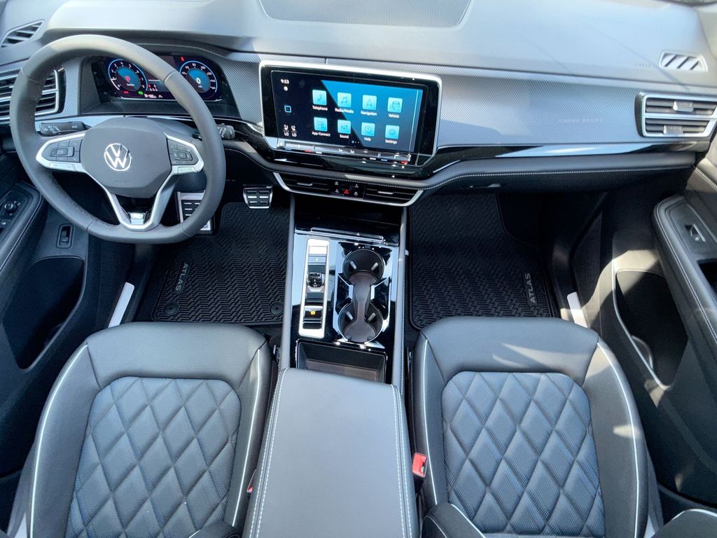 Thumbnail: 2026 Volkswagen Atlas - 13