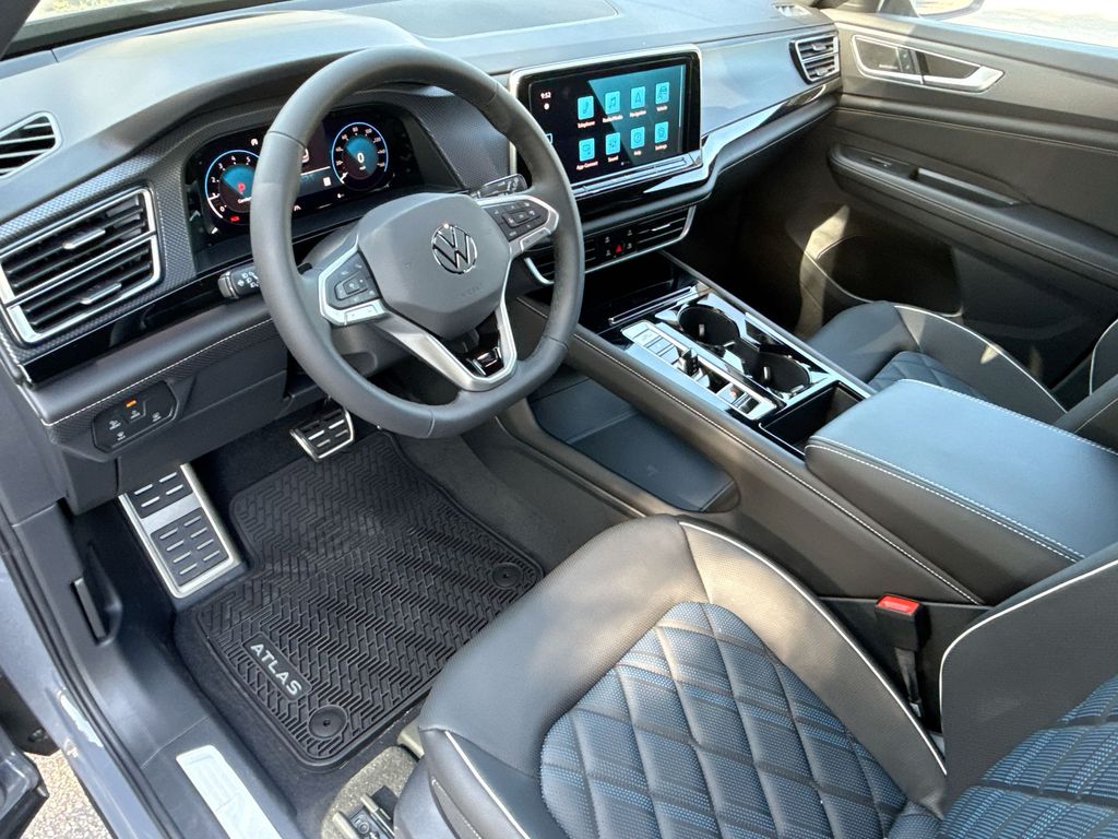 Thumbnail: 2026 Volkswagen Atlas - 2