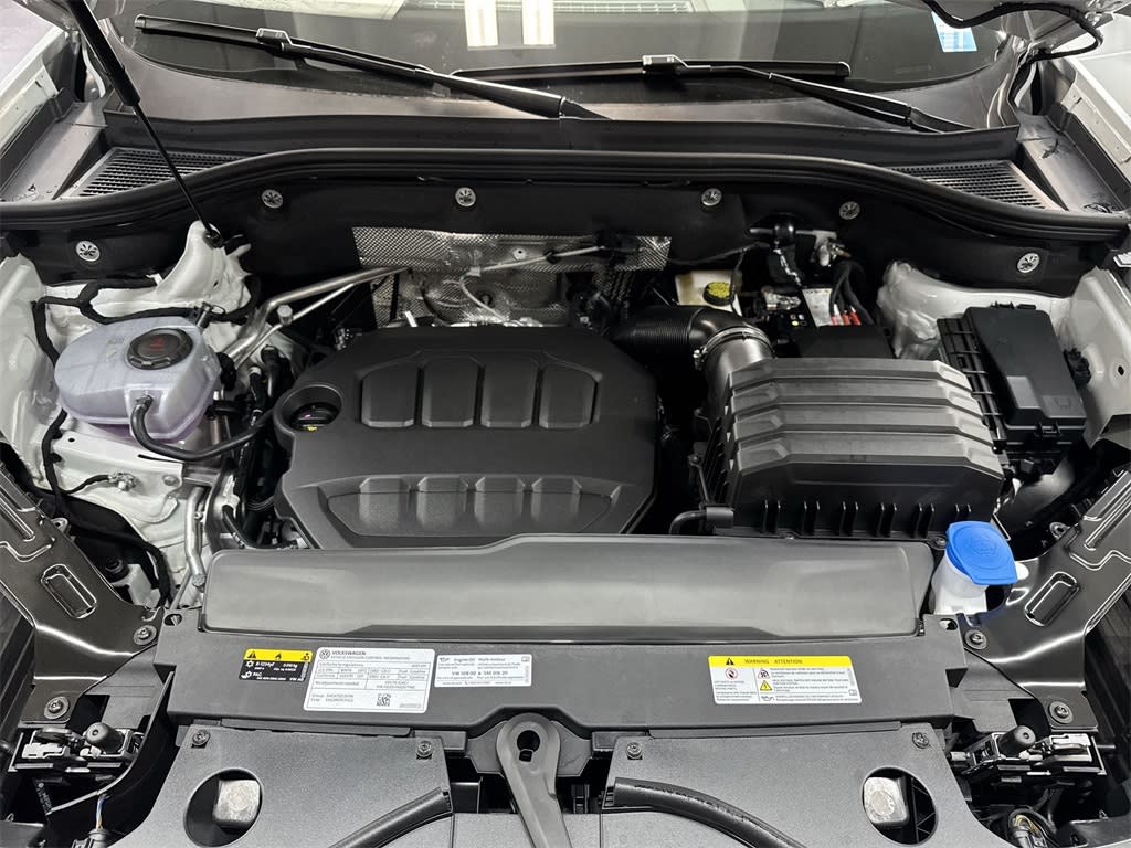 2025 Volkswagen Atlas SEL 8