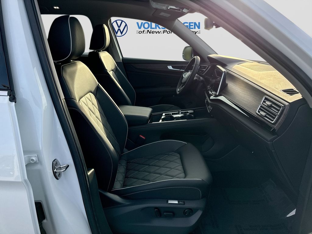 Thumbnail: 2026 Volkswagen Atlas - 12