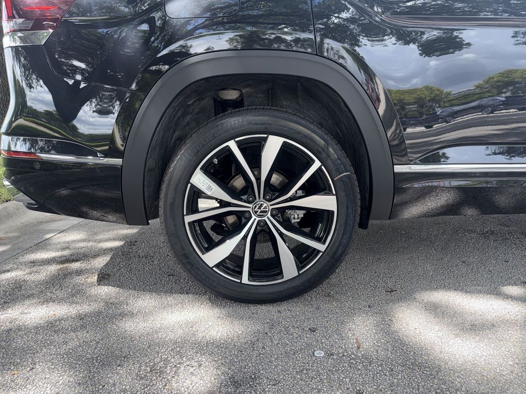 Thumbnail: 2026 Volkswagen Atlas - 6