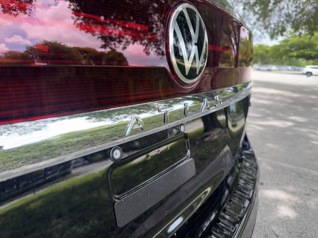 Thumbnail: 2026 Volkswagen Atlas - 20