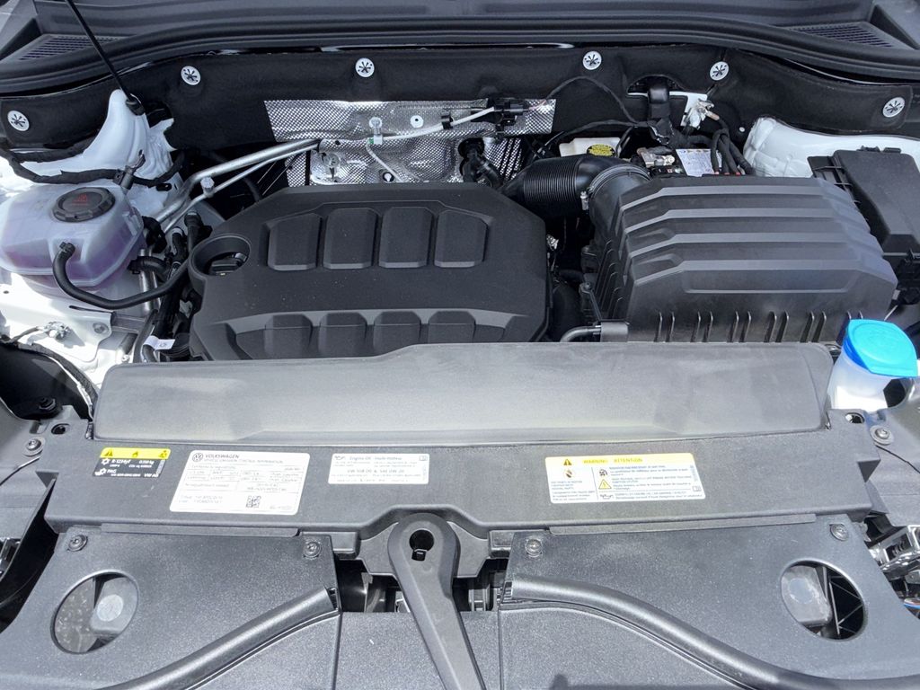 Thumbnail: 2026 Volkswagen Atlas - 9
