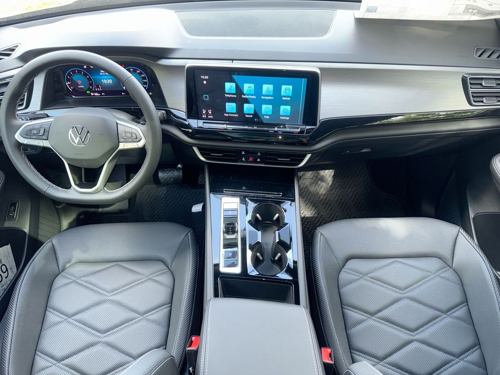 Thumbnail: 2026 Volkswagen Atlas - 12