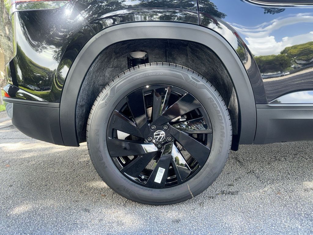 Thumbnail: 2026 Volkswagen Atlas - 6