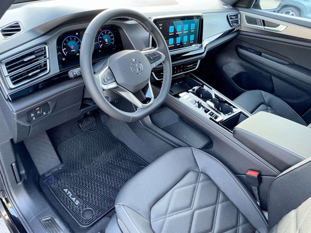 Thumbnail: 2026 Volkswagen Atlas - 2
