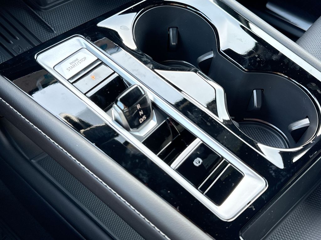Thumbnail: 2026 Volkswagen Atlas - 6