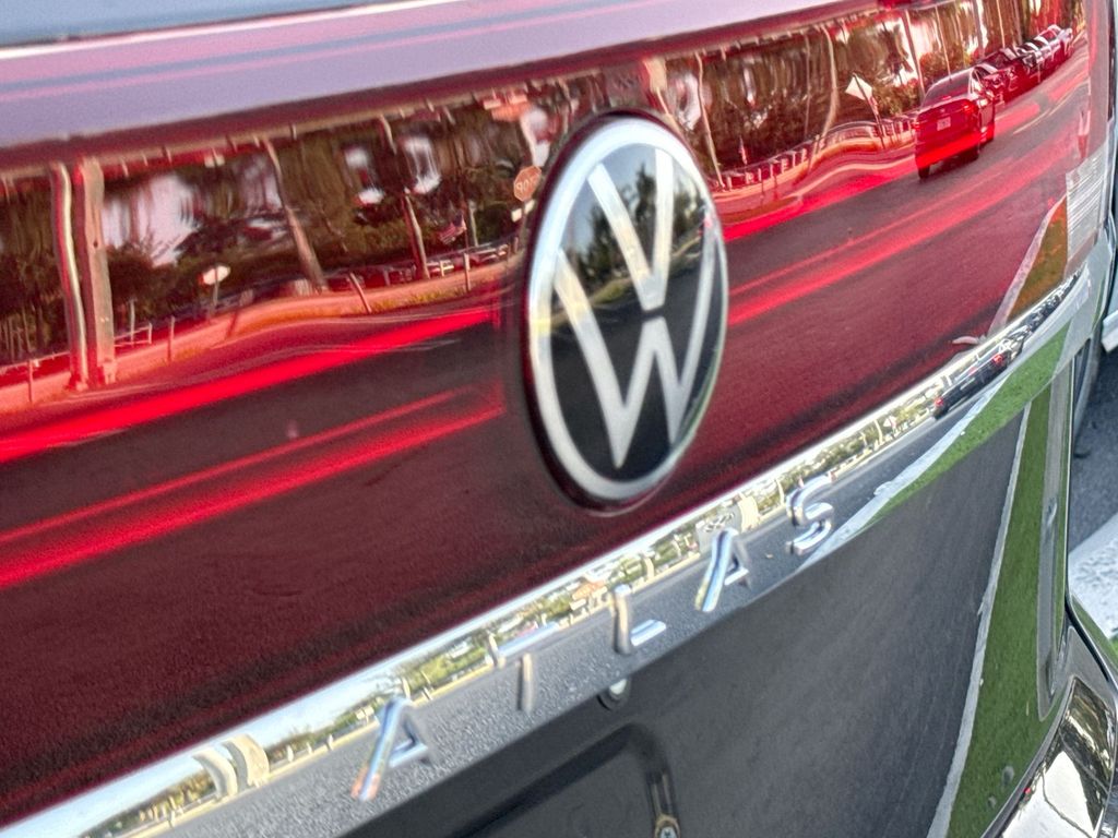 Thumbnail: 2026 Volkswagen Atlas - 22
