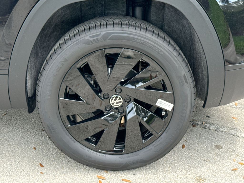 Thumbnail: 2026 Volkswagen Atlas - 7