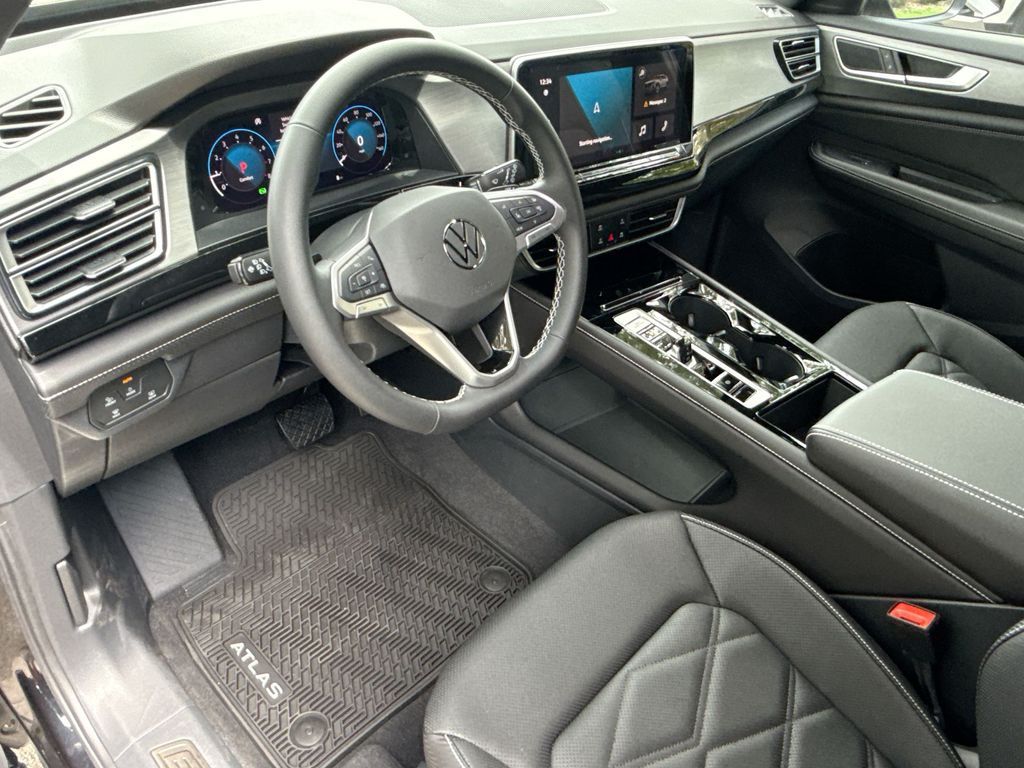 Thumbnail: 2026 Volkswagen Atlas - 2
