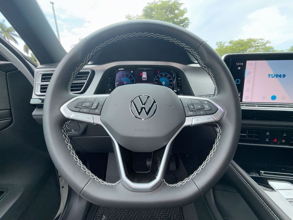 Thumbnail: 2026 Volkswagen Atlas - 10