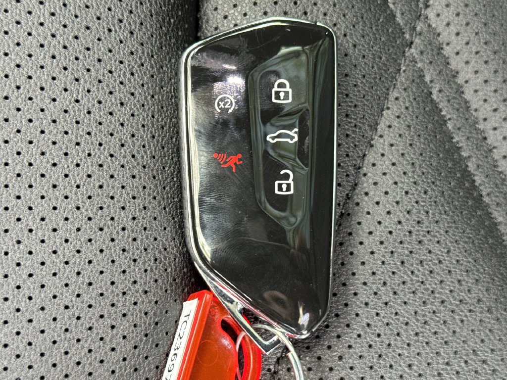 Thumbnail: 2026 Volkswagen Atlas - 18