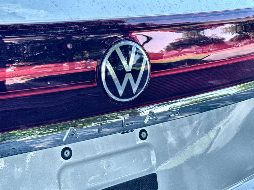 Thumbnail: 2026 Volkswagen Atlas - 6